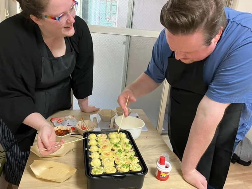 Osaka : Cooking Class Okonomiyaki & Takoyaki course in Nanba - Key things to know before you book