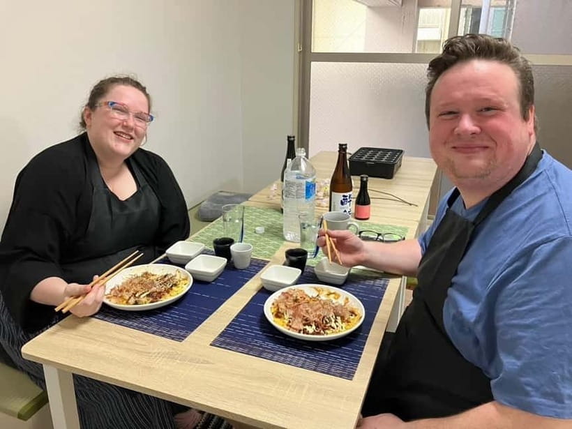 Osaka : Cooking Class Okonomiyaki & Takoyaki course in Nanba - Meet your instructors and get comfortable fast