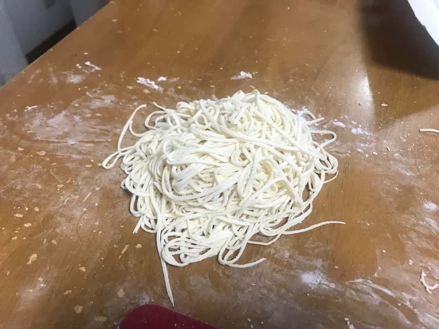 Osaka: Ramen and Gyoza Cooking Class in Dotonbori - Gyoza Assembly with Minced Chicken: Learning the Dumpling Build