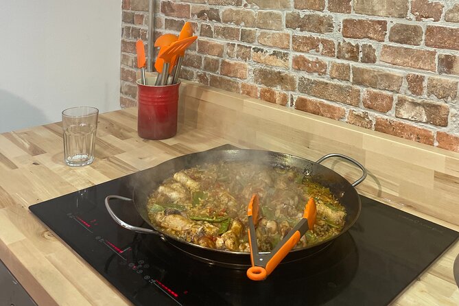 Paella and Burnt Basque Cheesecake Cooking Class (in Bilbao) - Meet at Salbe pl. and understand how the small group works