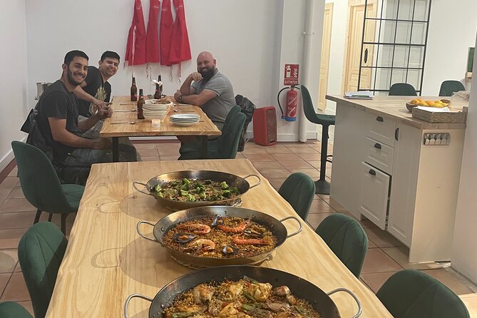 Paella and Burnt Basque Cheesecake Cooking Class (in Bilbao) - Who should book this paella and Basque cheesecake class