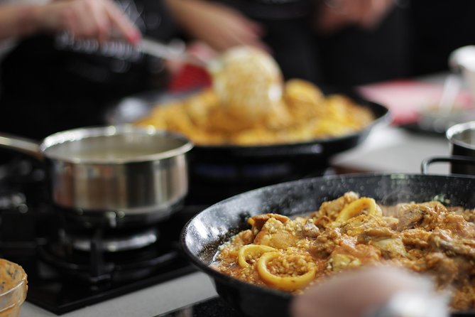 Paella Cooking Class in Malaga - Key highlights you’ll feel immediately
