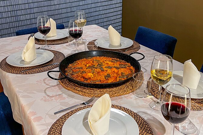 Paella Cooking Class, Wine Tasting & Central Market in Valencia - Vegetarian and allergy-friendly options: what you can control