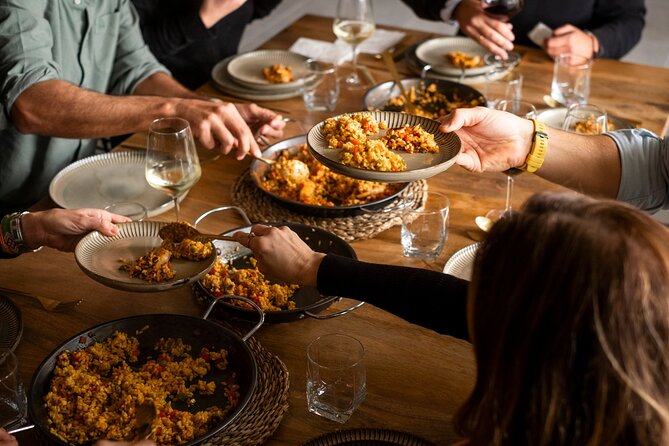 Paella Cooking Class with English Guide in Malaga - Cooking the Seafood Paella: And the Substitutions That Make Sense