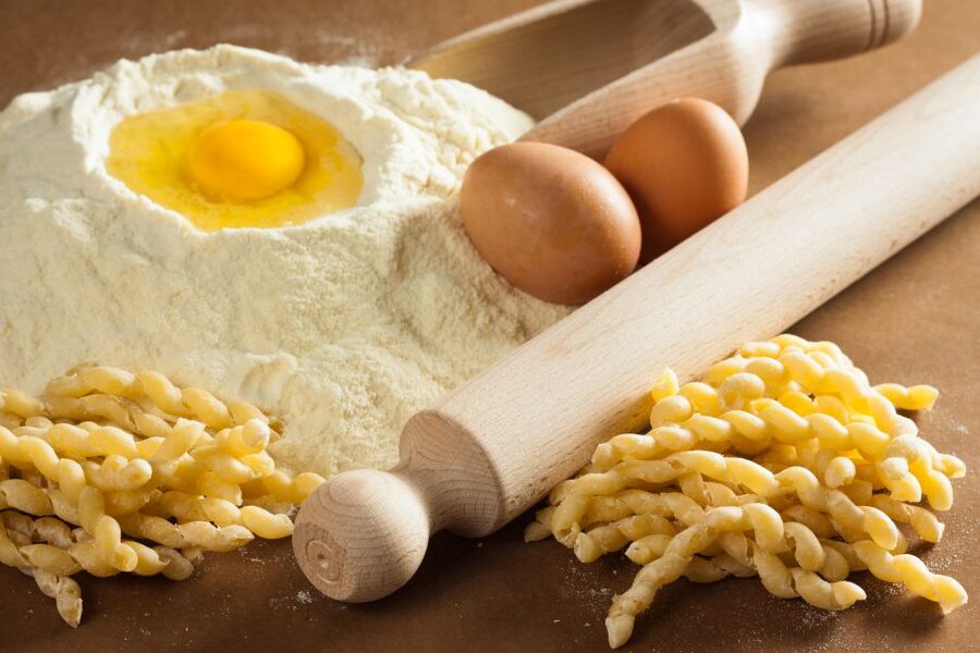 Palermo: Pasta & Tiramisu Cooking Class at a Local's Home - Your 3-hour flow in a local kitchen (and why it works)