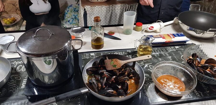 Palermo: Sicilian Cuisine Social Cooking Class & Dinner - Who this Palermo class is best for