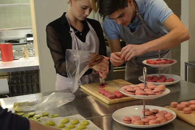 Paris Cooking Class: Learn How to Make Macarons - Le Foodist’s small-group macaron class: what you’re really paying for