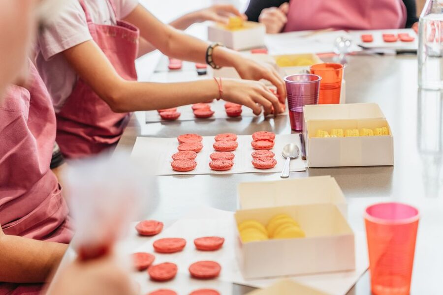 Paris: Macarons Cooking Class with Pâtisserie Chef Noémie - What 150 minutes of macaron making really feels like