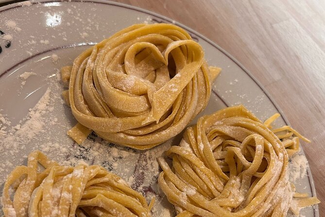Pasta and Tiramisu Cooking Class at Come Na Vorta Navigli Milan - Sauce choices and two Italian wines: turning cooking into a real meal