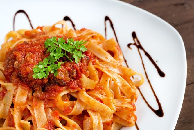 Pasta and Tiramisu Cooking Class in Rome, Piazza Navona - Bruschetta, wine or beer, and the best kind of lunch break