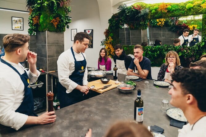 Pasta Cooking Class: Mastering Nonna's Recipes - Where You’ll Meet in Florence (And What to Expect Outside)