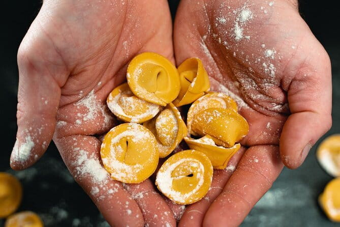 Pasta Cooking Class: Mastering Nonna's Recipes - The 3-Hour Rhythm: From Chef Notes to Your Finished Plates
