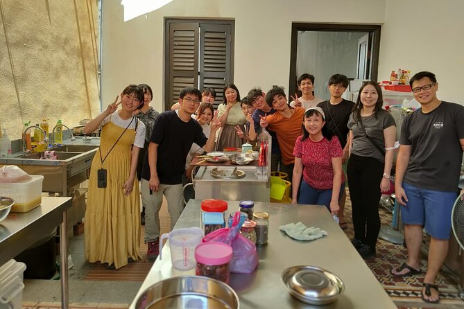 Penang Cooking Class:Dive into Malaysian Cuisine with PenangChiak - Chowrasta Market at 8:00AM: Where the Learning Starts