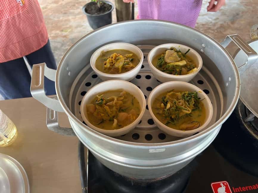 Phnom Penh Evening Food Tour -On Promotion Price limit Offer - Phnom Penh at night: what this tour really feels like