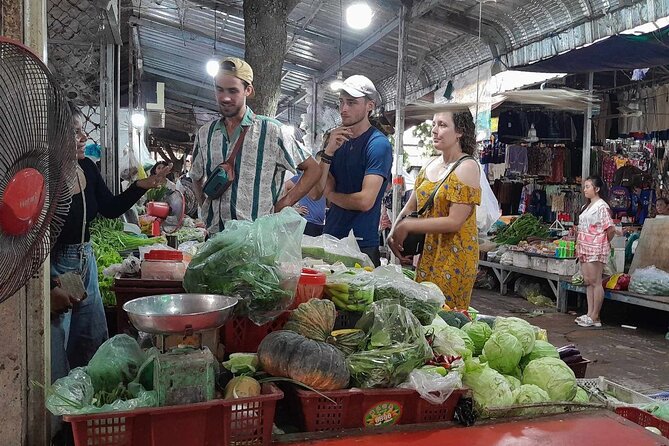 Phnom Penh’s Hands-On Khmer Cooking Class in the Countryside - Chicken Amok, step by step: learning the technique behind the dish