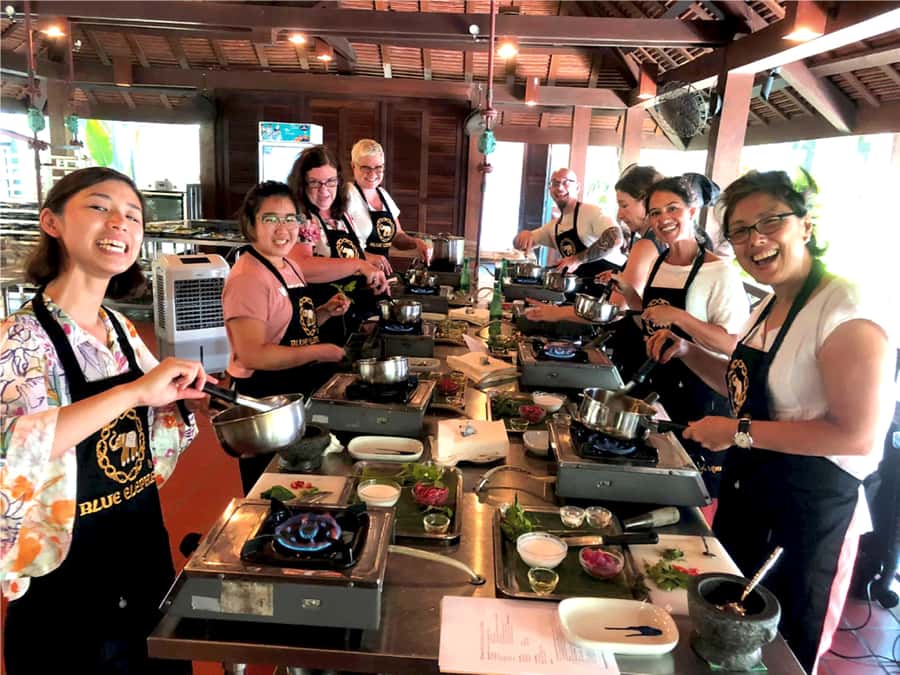 Phuket - Blue Elephant Thai Cooking Class with Market Tour - Starting in Phuket Town: Governor’s Mansion and the Blue Elephant Bar welcome