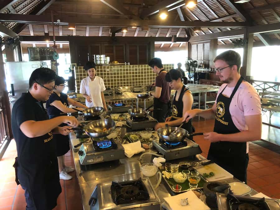Phuket - Blue Elephant Thai Cooking Class with Market Tour - The daily menu: what you might cook (it changes by weekday)