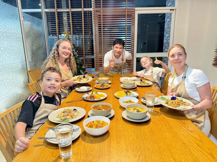 Phuket: Thai Cooking Class with 4 Dishes and Market Visit - Spring rolls or mango sticky rice: the sweet or crispy pairing