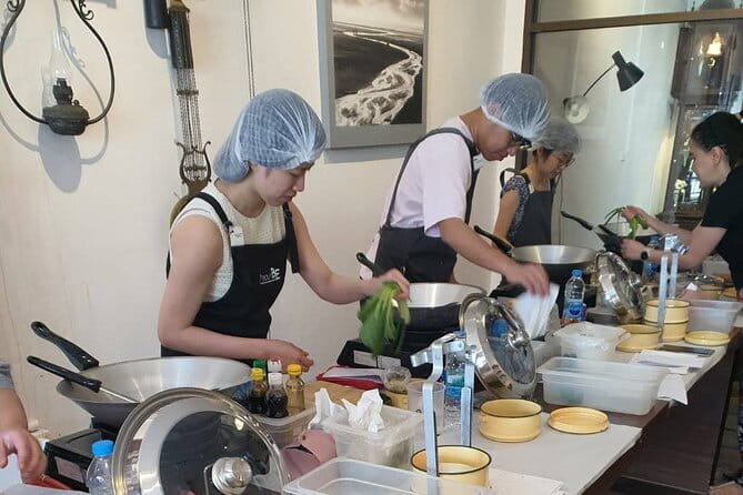 Phuketian Cooking Class With Market Tour - Key highlights you’ll feel right away