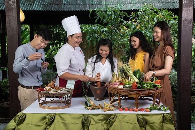 Phuketian Cooking Class With Market Tour - The kitchen setup and how to get the most from it