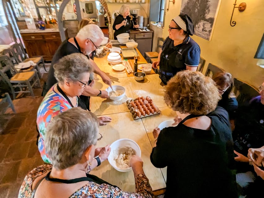 Pienza: Tuscan Cooking Class of Homemade Pastas and Cantucci - Lunch with Val d’Orcia views (and the Fiorentina option)