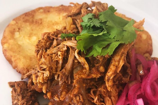 Pigs and Rum Cooking Class - Pickup, timing, and small-group flow