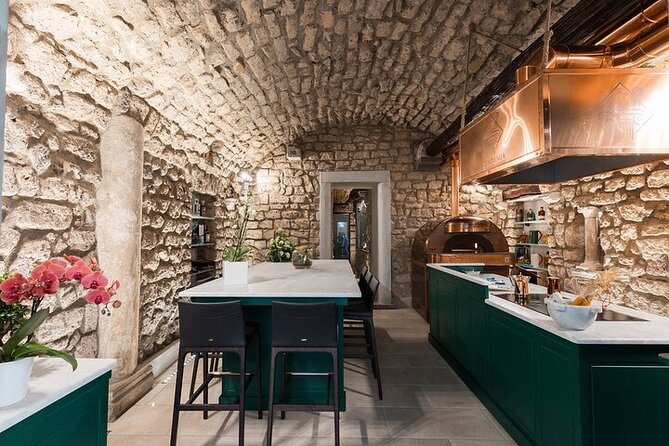 Pizza and Bread Cooking Class: The Scent of Flour - Flour, water, yeast: learning dough the Italian way