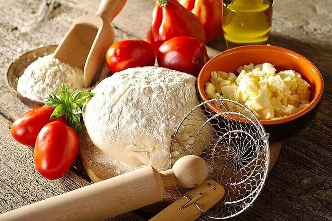 Pizza and Gelato Cooking Class in Milan Small Group Only - Getting There: Via Giovanni Battista Sammartini, 1