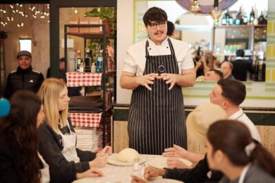 Pizza Cooking Class in Rome City Center - Piazza Navona - The class flow: how the pizza lesson usually plays out