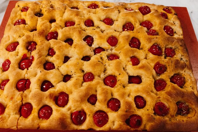 Pizza Cooking Class with Tiramisù and Wine Tasting in Milan - Price and Value: Is $78.64 Worth It?