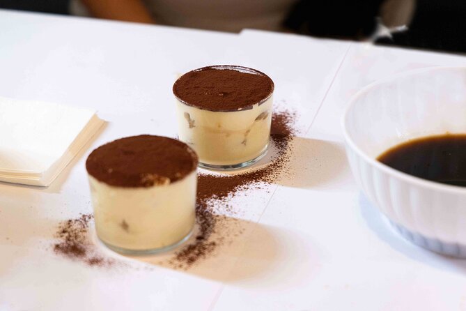 Pizza & Gelato Cooking Class in Rome, Hands-On Italian Experience - Where you meet in Rome and why the location helps