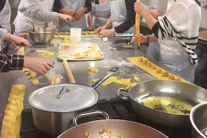 Pizza & Gelato: Family Cooking Class in Florence - Is this worth your time in Florence: who it suits best (and who might skip)