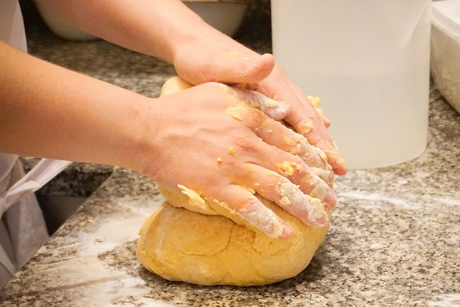 PIZZA Making & GELATO Experience - Cooking Class - What the Small Group Size Changes for You
