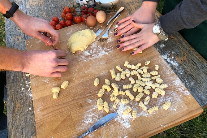 Pompeii: guided tour of the ruins and cooking class fresh pasta - Pasta cooking class at Giardini Balestrieri: from garden to your own plate