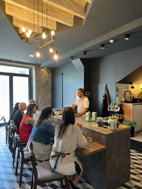 Porto: Local Market Tour & Cooking Class/Showcooking - Key highlights to know before you go