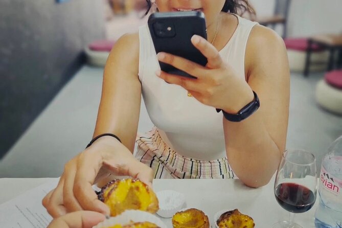 Porto: Pastel de Nata Cooking Class with Porto Wine (Sé do Porto) - Domus Arte storefront perks: more than just a kitchen