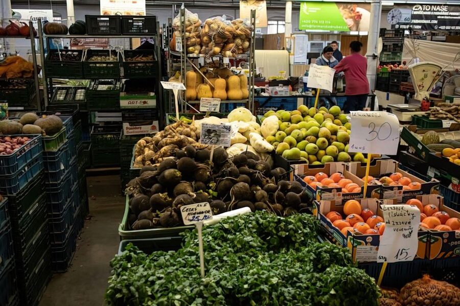 Prague: Traditional Czech Cooking Class with Market Tour - Cooking your three-course Czech meal: Kulajda, beef goulash with dumplings, povidlové buchty