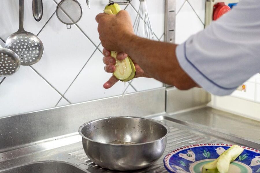 Praiano: Cooking Class with Dinner Overlooking the Sea - The small-group factor: why it feels fun, not rushed