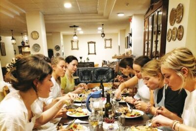 Private 2 Hour Cooking Class with the Locals in Amman - Two hours, four courses: how the menu works in real life