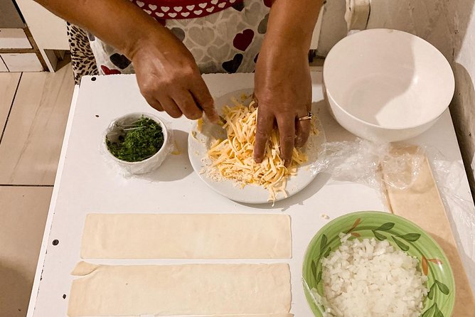 Private Authentic Cape Malay Cooking Class in Manenberg with Locals - Your Three-Course Cape Malay Menu: Samosas, Tomato Bredie, Dessert