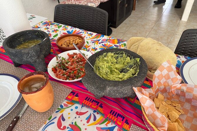 Private Authentic Mexican Cooking Class in Cancun with Alberto - Choosing Your Main Dish: A Real Menu, Not a Generic Option