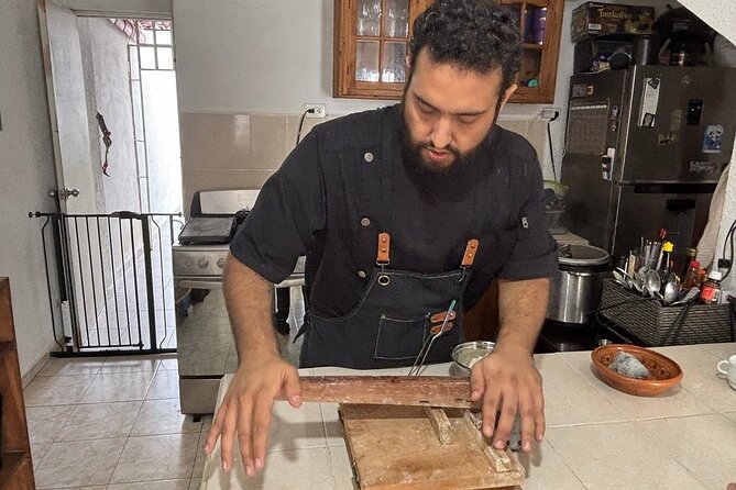 Private Authentic Mexican Cooking Class in Cancun with Alberto - Timing and Flow: What a 3-Hour Evening Feels Like