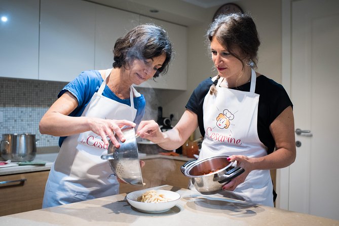 Private cooking class at a local's home with lunch or dinner in Parma - Wine at the table: pairing without pretending