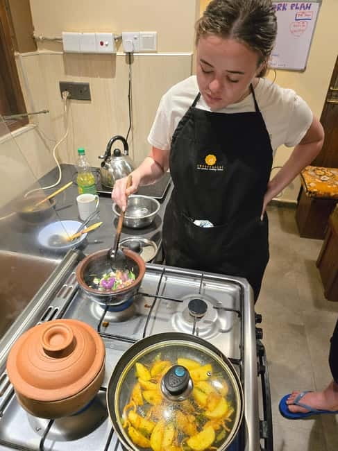 Private cooking class - Personalized classic menu - The hosts: warm hospitality with real teaching focus