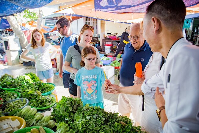 Private cooking class tour with Master Chef - Market first: ingredients, bargaining, and how Vietnamese kitchens really start
