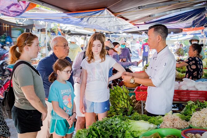 Private cooking class tour with Master Chef - Private group feel: who this works best for
