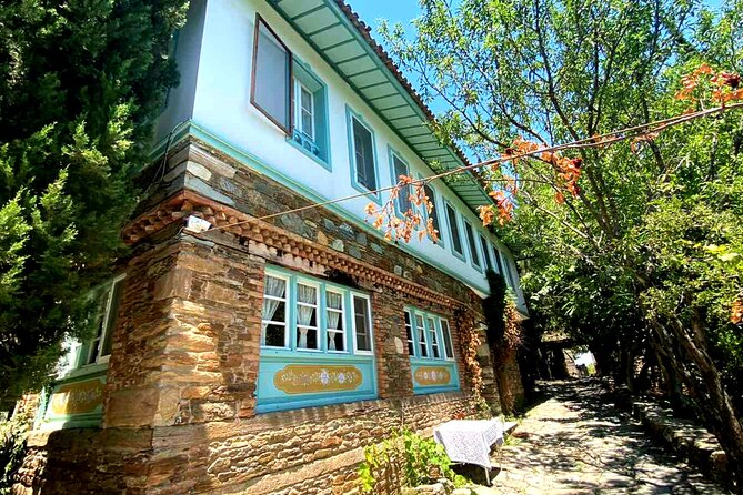 Private Ephesus Tour & Cooking Class in Village - Craft Stops and Shopping Time: Pottery, Ceramics, and Rugs