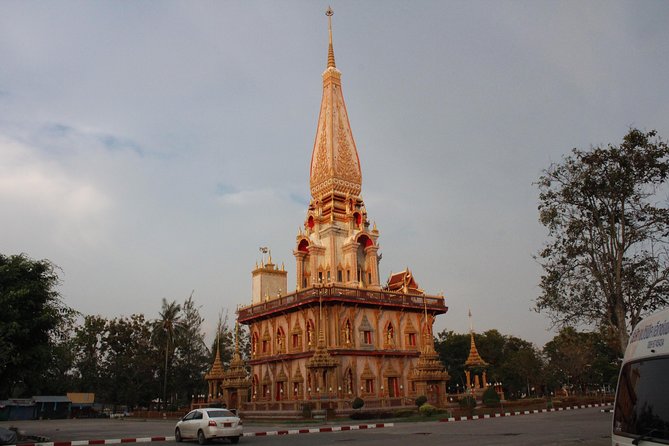 Private food Tour + Sightseeing +Thai Cooking class - Pickup from Phuket hotels: easy for many, extra cost for some beaches