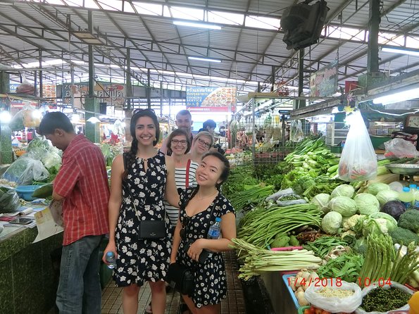 Private food Tour + Sightseeing +Thai Cooking class - Street food tasting: the included snacks you’ll actually care about
