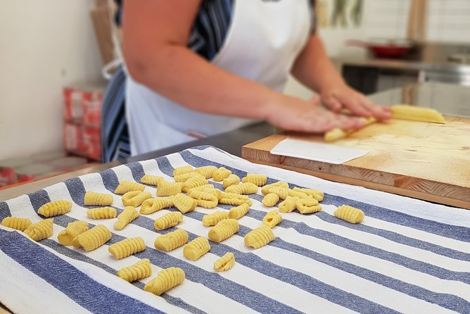 Private Gnocchi Cooking Class with Professional Chef in Padova - Italian Food Lab meet-up: what your session feels like